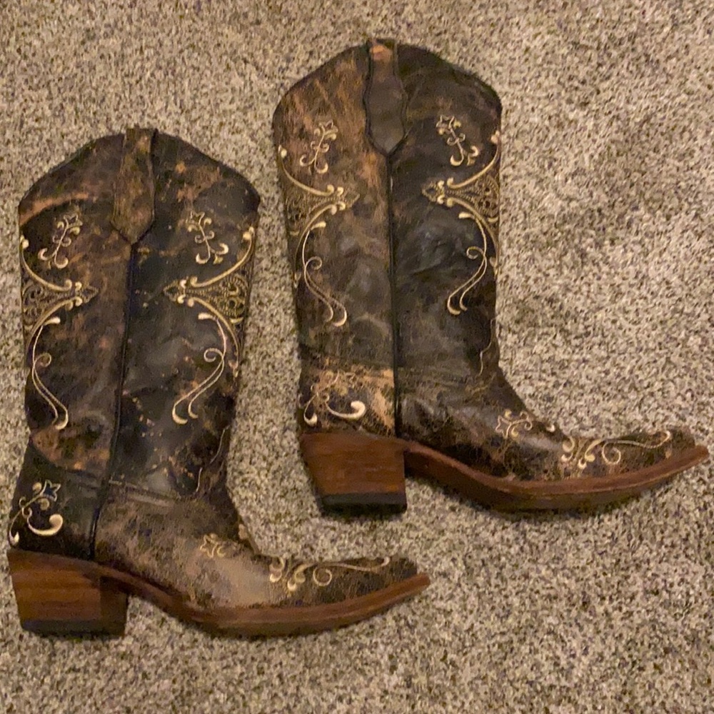 Fancy lady cowboy boots